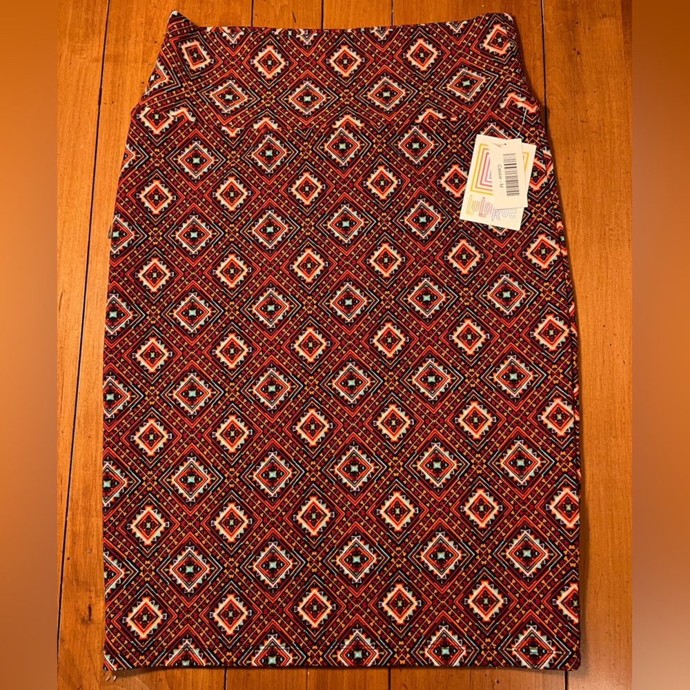 LulaRoe Cassie Pencil Skirt - Dark Orange Print - Size Medium - New with Tags